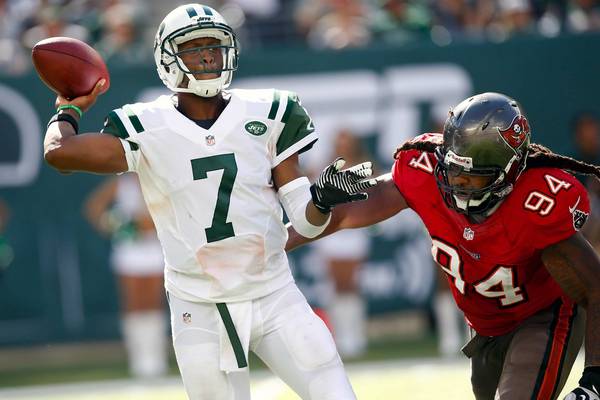 090813-laces-out-jets-bucs-geno-smith-LN